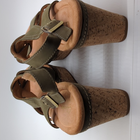Clarks Sabina Sling Back Suede Cork Wedge Sandals Women's US Size 9.5 - Picture 4 of 7